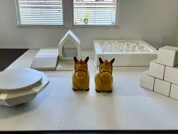 Paquete Elegancia Blanca con renta de baby gym de lujo para fiestas en Guadalajara